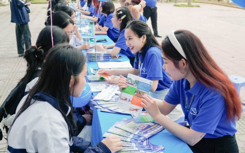 Tìm hiểu thông tin ngành học và trường đào tạo