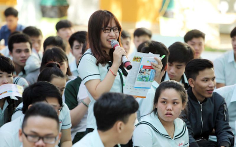 Ngoài đại học, có những con đường nào dẫn đến thành công